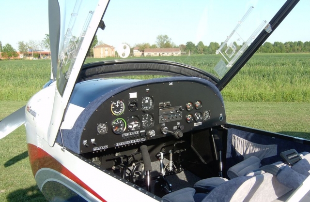 Velivolo della scuola di volo